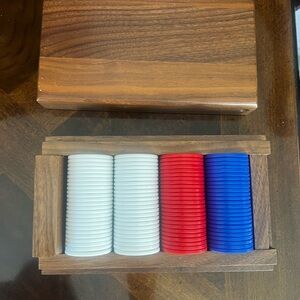 Wm Drueke & Sons Inc Poker Chip Set with Red, White, and Blue Chips wood box